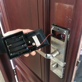 Sửa Khóa Điện Tử, Khóa Vân Tay