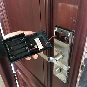 Sửa Khóa Điện Tử, Khóa Vân Tay
